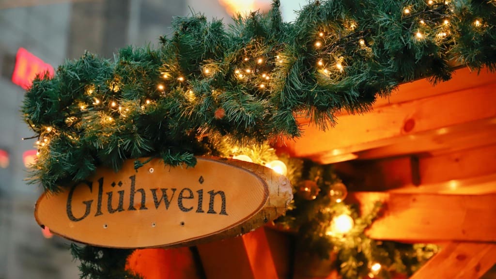Punsch und Glühwein im 10L Kanister für Standbetreiber auf Weihnachtsmärkten